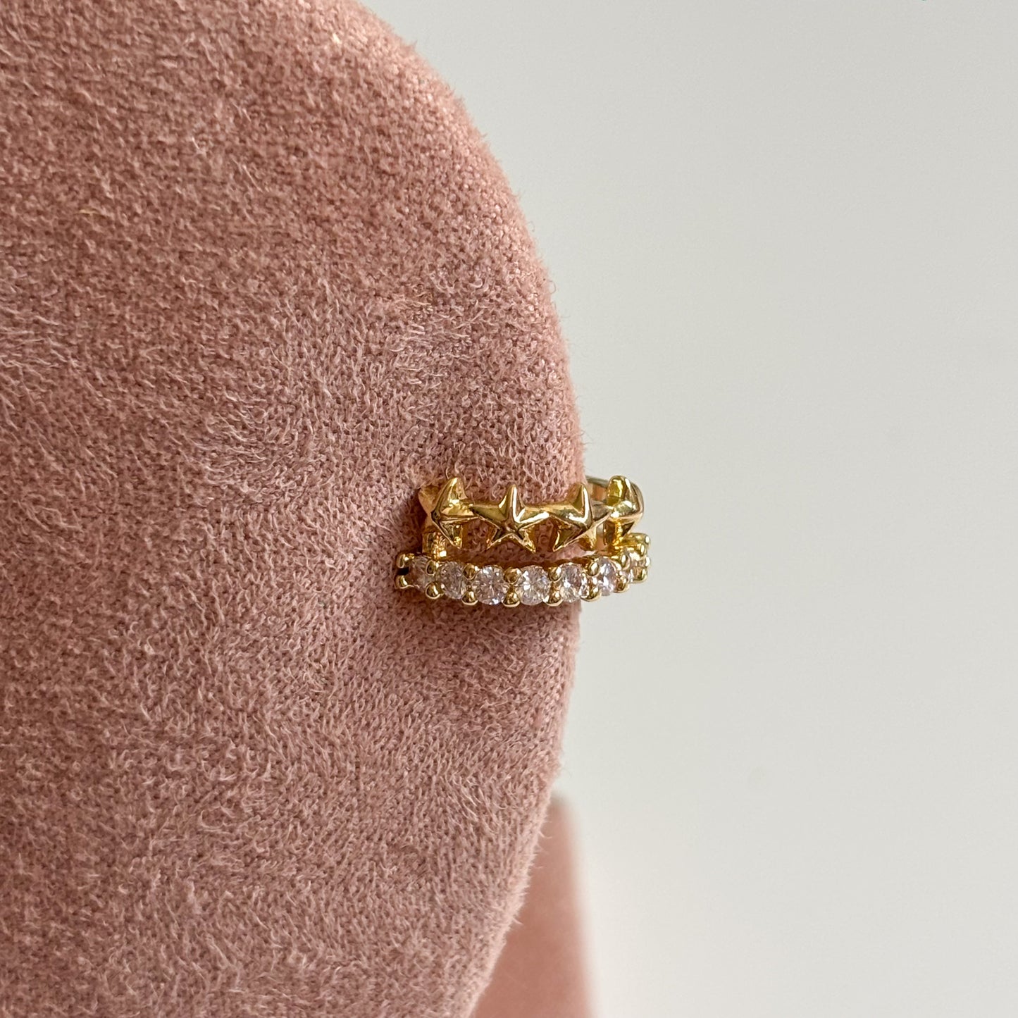 Earcuffs