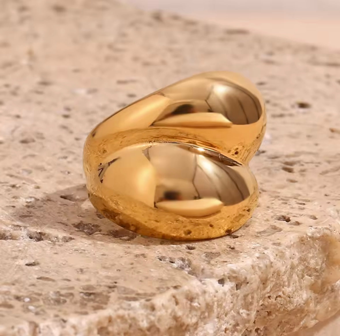 Anillo Pietra