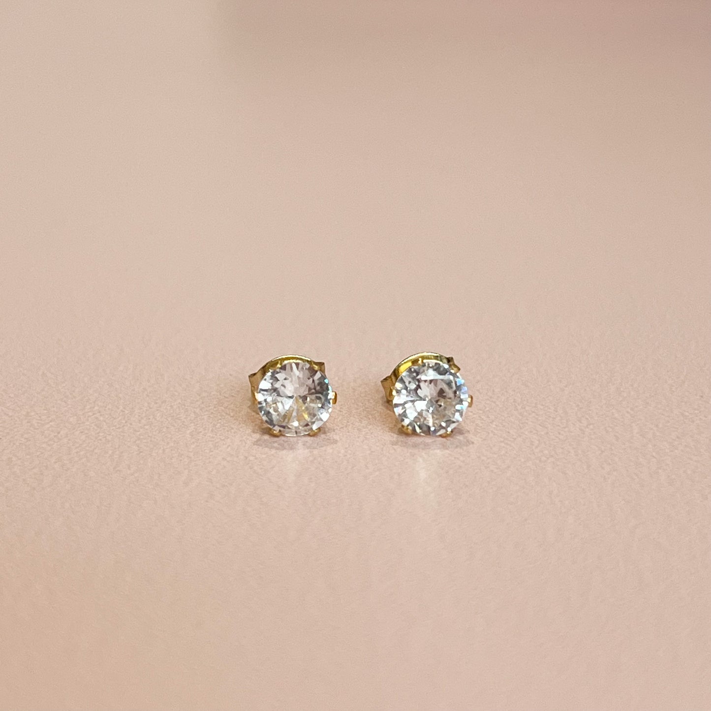 Aretes Tini