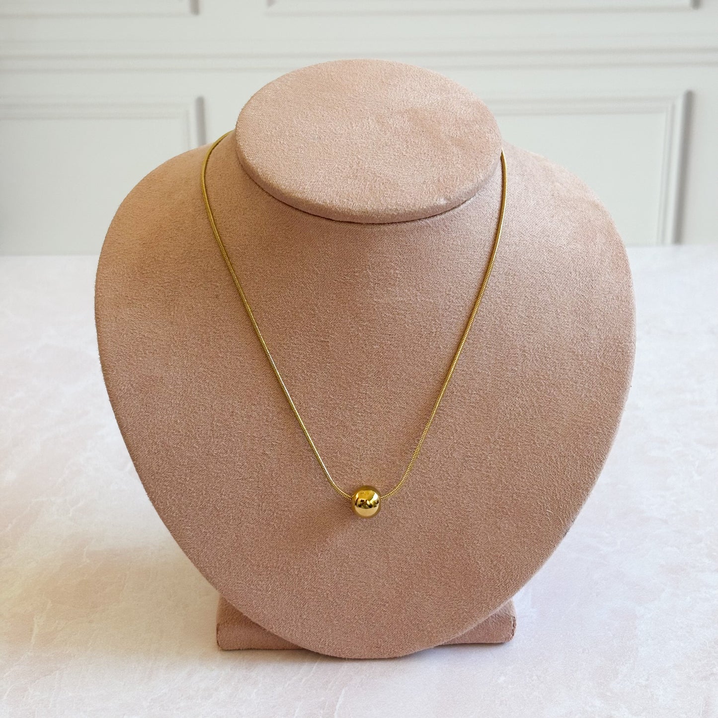 Collar Bolita