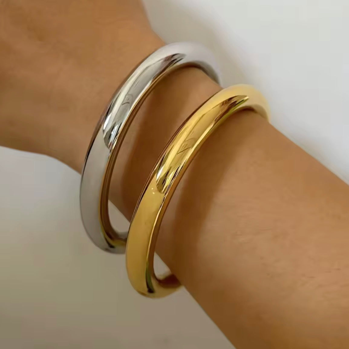 Pulsera Aro grueso