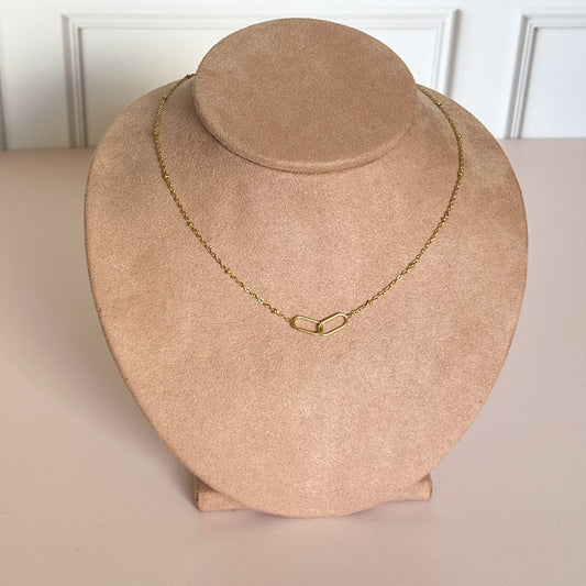 Collar Entrelazada