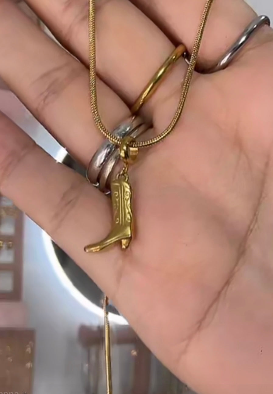 Collar bota