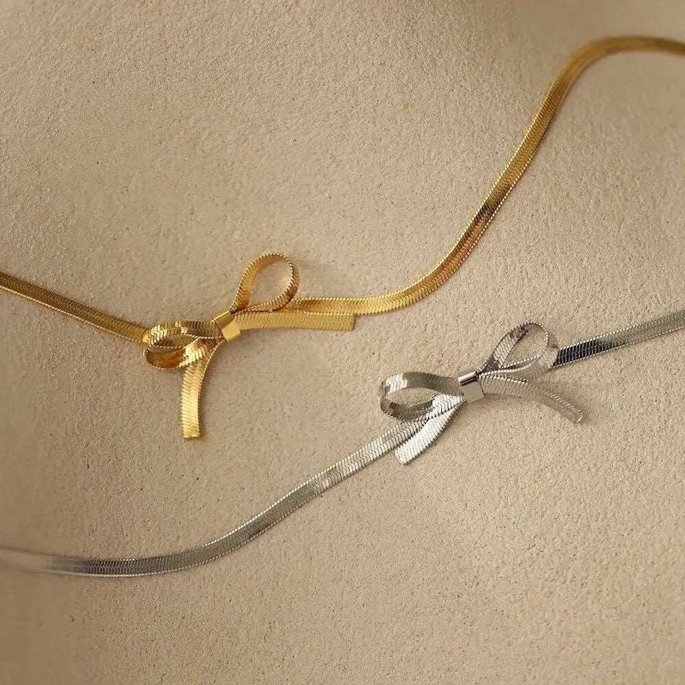 Collar Moñito