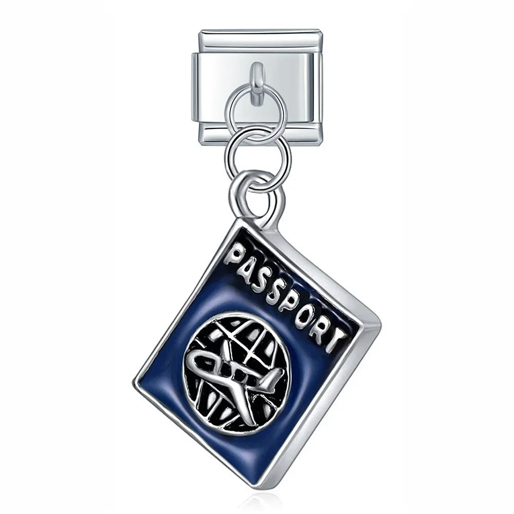 Charm Pasaporte